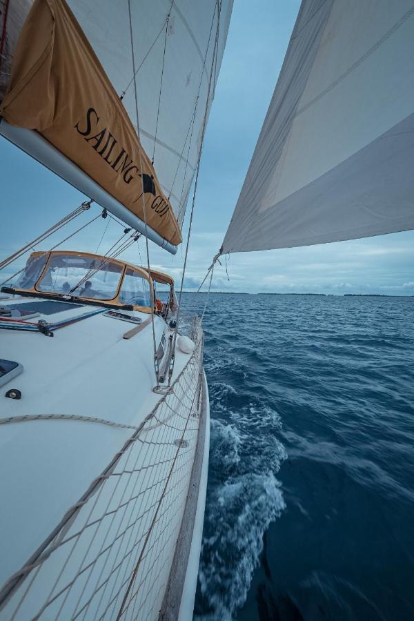 Private Sailingyacht "Guji" With Crew All Inclusive Isla Wichitupo Grande Kültér fotó